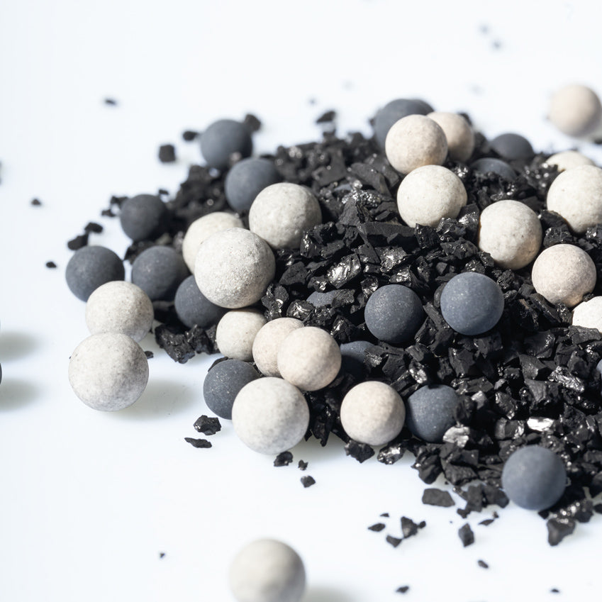 charbon actif en granules et perles de céramique